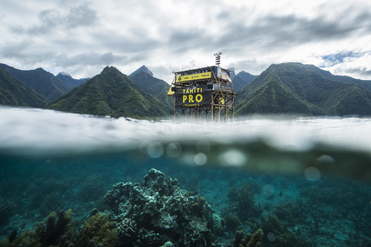 Torre comentaristas y expectación Tahití Pro